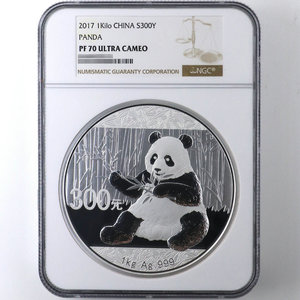 2017 panda 1kg silver coin NGC70