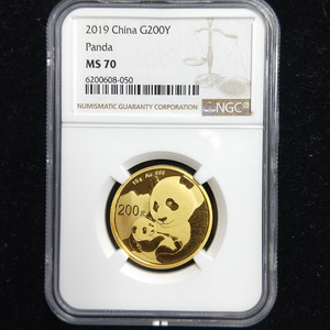 2019 panda 15g gold coin NGC70